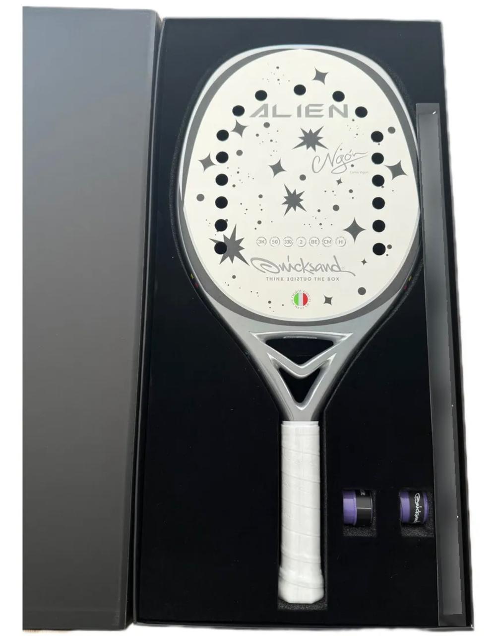 Alien - Carlos Vigón